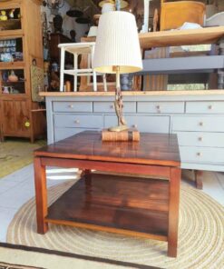 Bedroome table with removable tray Mesa café auxiliar con bandeja extraible
