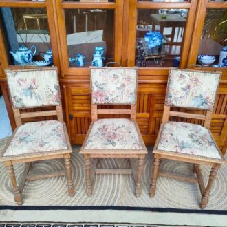 Antique oak chairs – photo 2