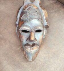 Máscara Africana Tallada a Mano 7 1000415180 225x300 1