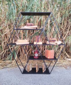 ESTANTERÍA GEOMETRICA NEGRA