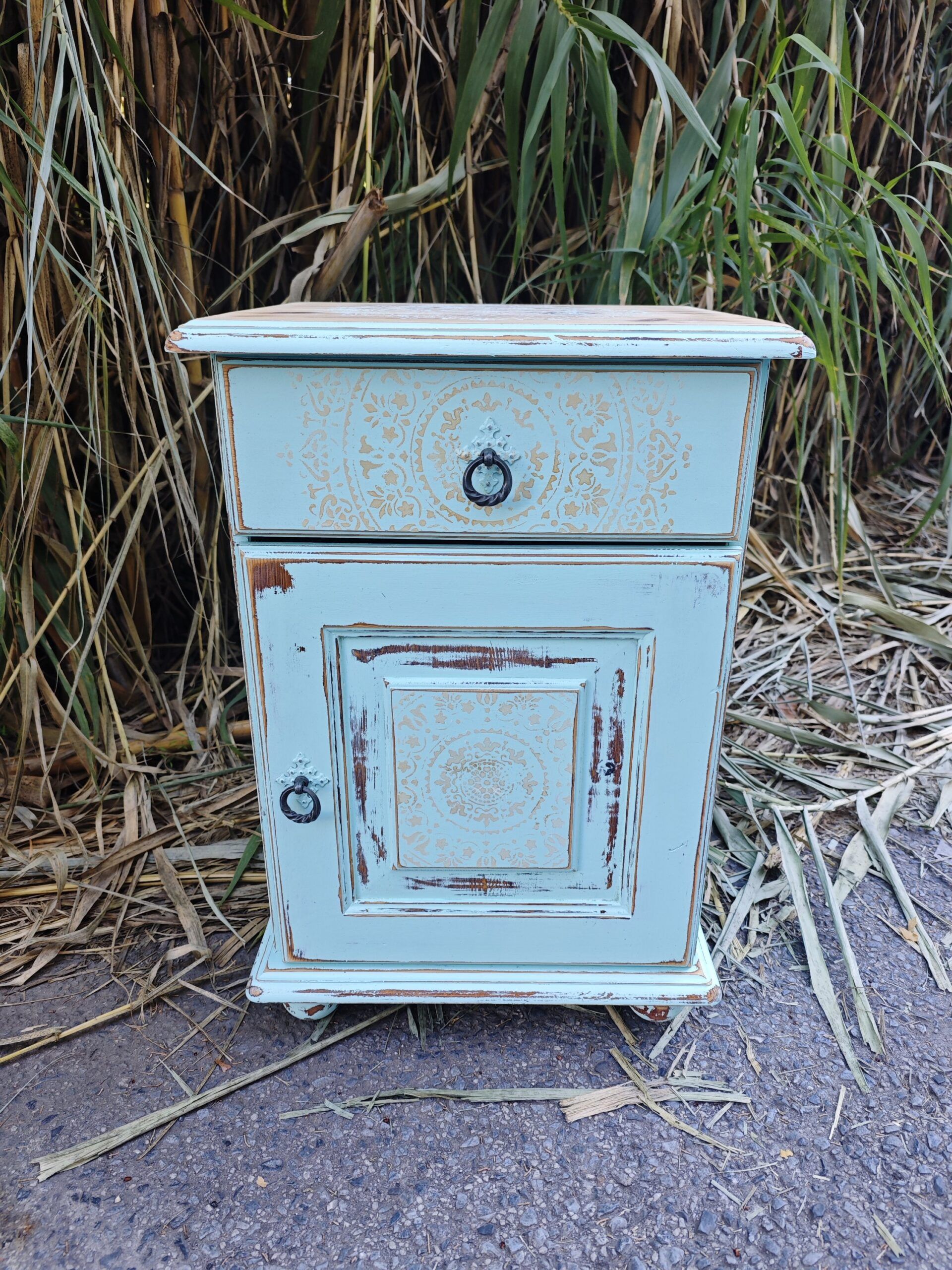 Mesita auxiliar Mandala azul 1 Mesita auxiliar Mandala azul