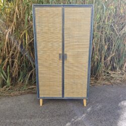 Armario compacto madera y ratán