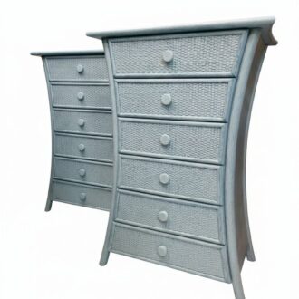 Sinfonier de madera y ratán azul