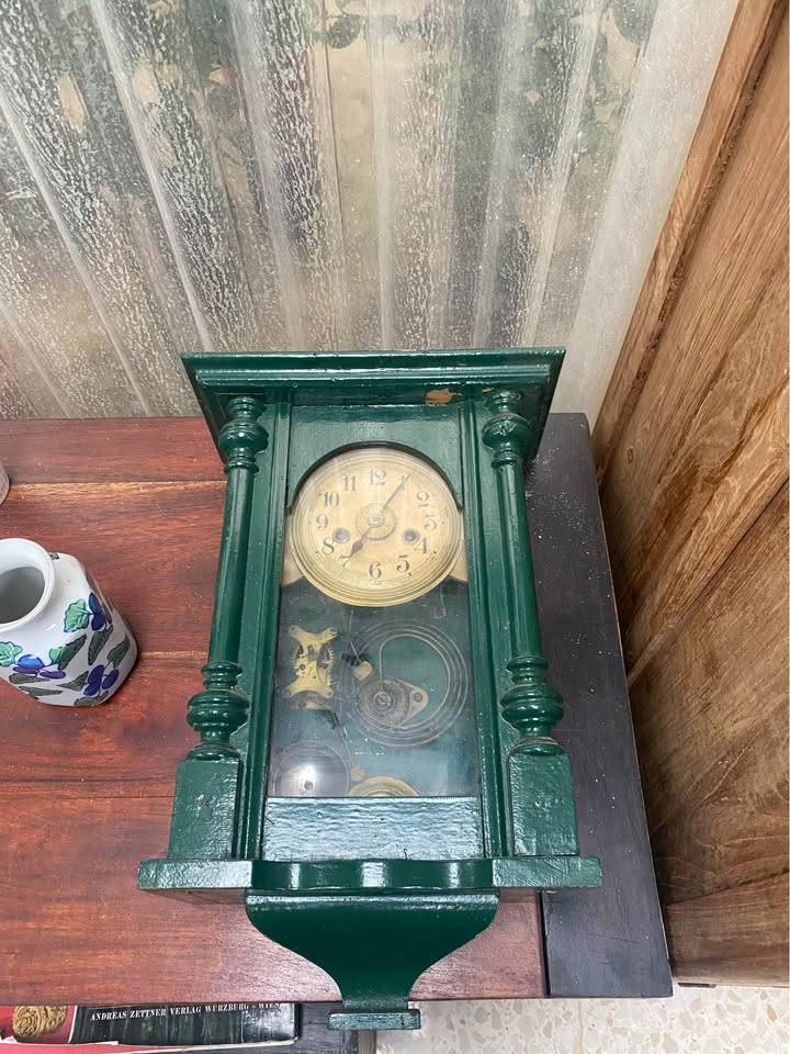 RELOJ ANTIGUO VERDE 1 RELOJ ANTIGUO VERDE