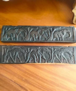 Juegos africanos Oware / Mancala tallado a mano en madera. Motivos: Elefantes / Elefante y jirafa