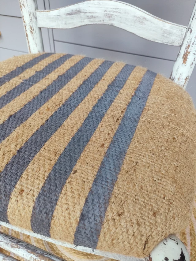 silla de madera envejecida 3 silla de madera envejecida - Imagen 3