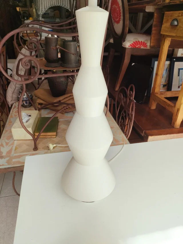 Lámpara de mesa blanca 2 Lámpara de mesa blanca - Imagen 2