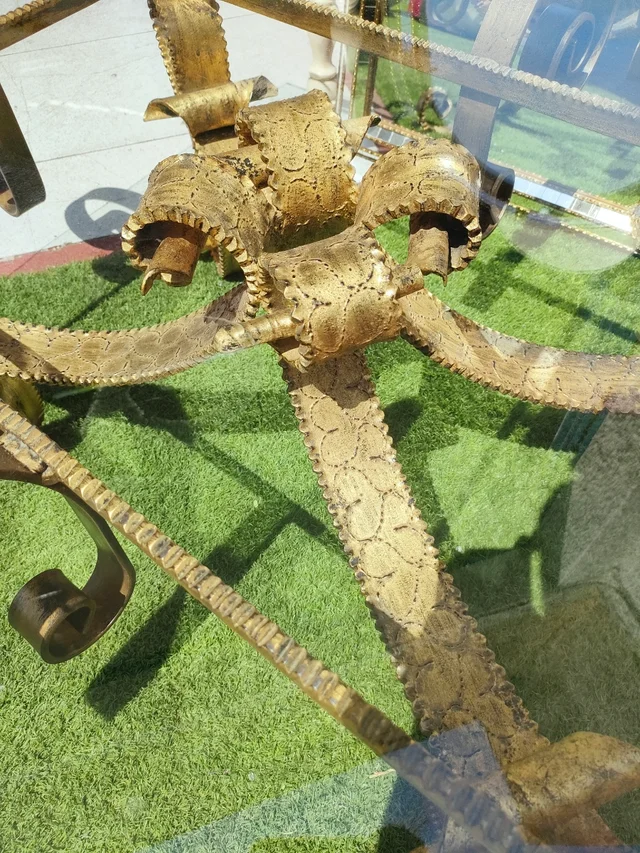 mesa de hierro dorado 3 mesa de hierro dorado - Imagen 3