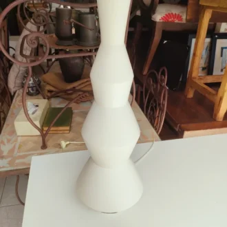 Lámpara de mesa blanca 5 Lámpara de mesa blanca – foto 3