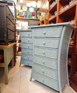 Sinfonier de madera y ratán azul alto vintage