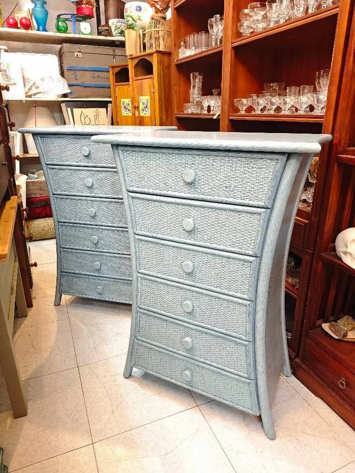 Sinfonier de madera y ratán azul 2 Sinfonier de madera y ratán azul - Imagen 2