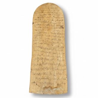 TABLILLA DE MADERA CON ESCRITURA ÁRABE