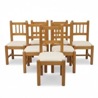 SILLAS RÚSTICAS DE MADERA CON ASIENTO TAPIZADO