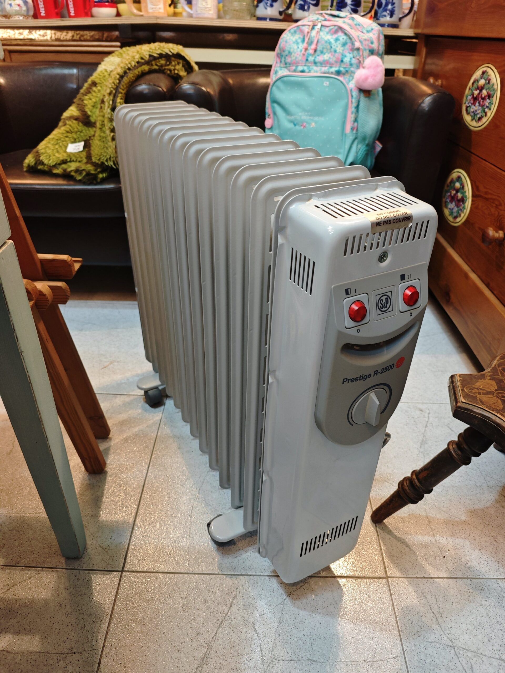 Radiador de aceite 1 Radiador de aceite portátil con diseño clásico