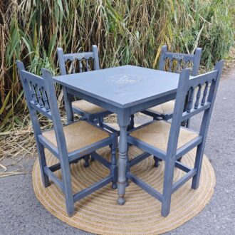 Mesa y sillas gris decapado 13 1000442057 scaled