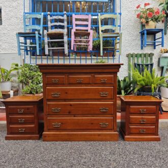 Chest of drawers and pine tables