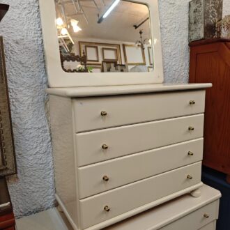 cómoda y espejo blanco lacado 9 1000447858 scaled