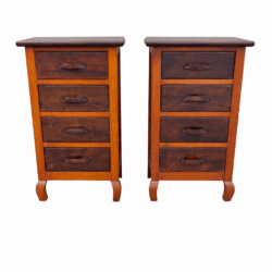 Mesitas madera y cuero