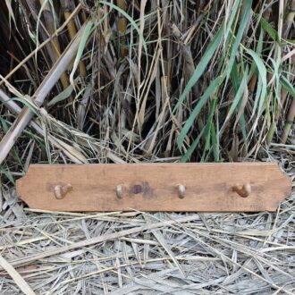 Perchero antiguo de madera lavada 6 1000448667 scaled