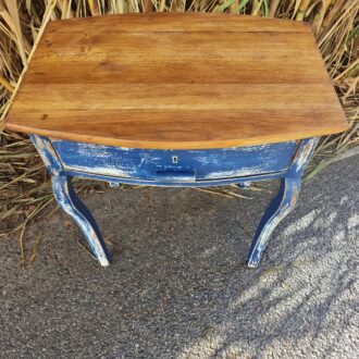 Mesita vintage de nogal 9 1000452317 scaled