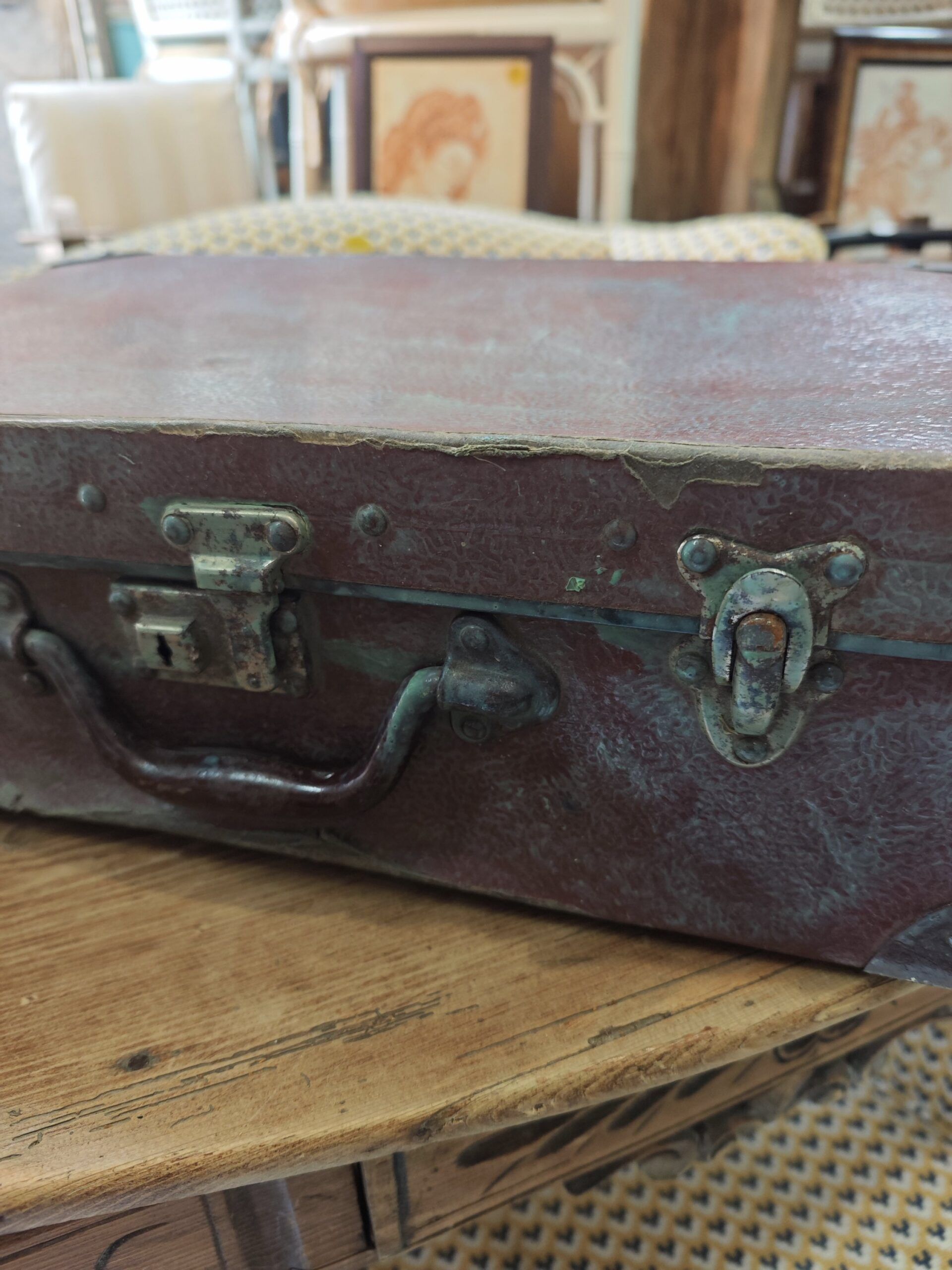 Maleta Antigua de Viaje 4 Maleta Antigua de Viaje - Imagen 4