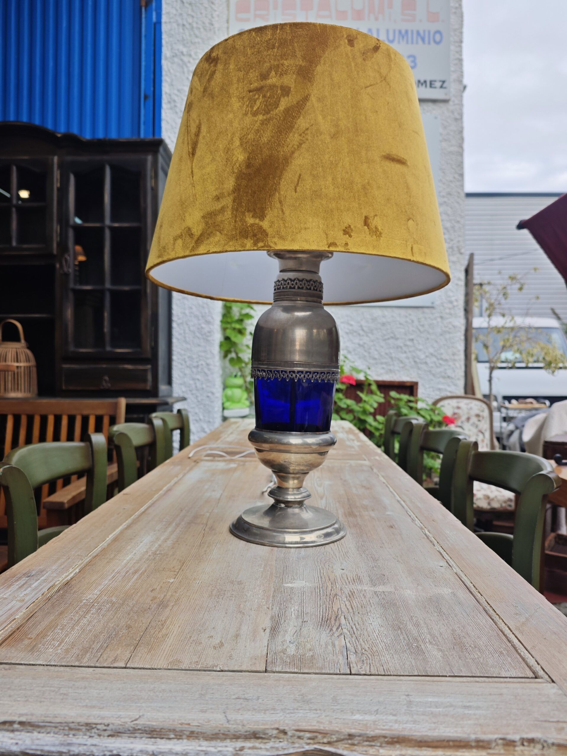 Lámpara de Mesa Antigua de Metal y Vidrio 3 Lámpara de Mesa Antigua de Metal y Vidrio - Imagen 3