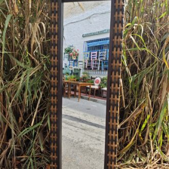 Natural rattan mirror, 180×60 cm. Large format artisanal design, ideal for interiors with a warm and organic style.