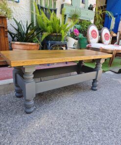 Mesa de madera de roble 4 959c4d1b f9bd 4168 a312 66a0f6e92874