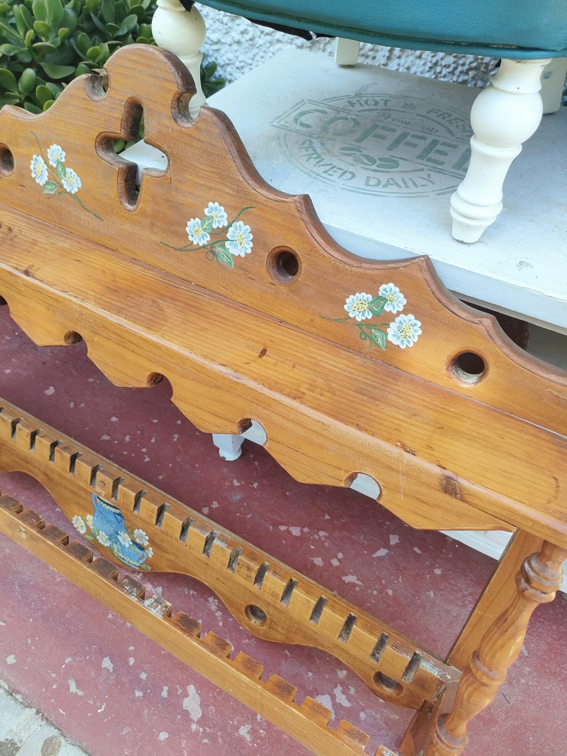 platero de madera vintage pintado a mano 3 platero de madera vintage pintado a mano - Imagen 3