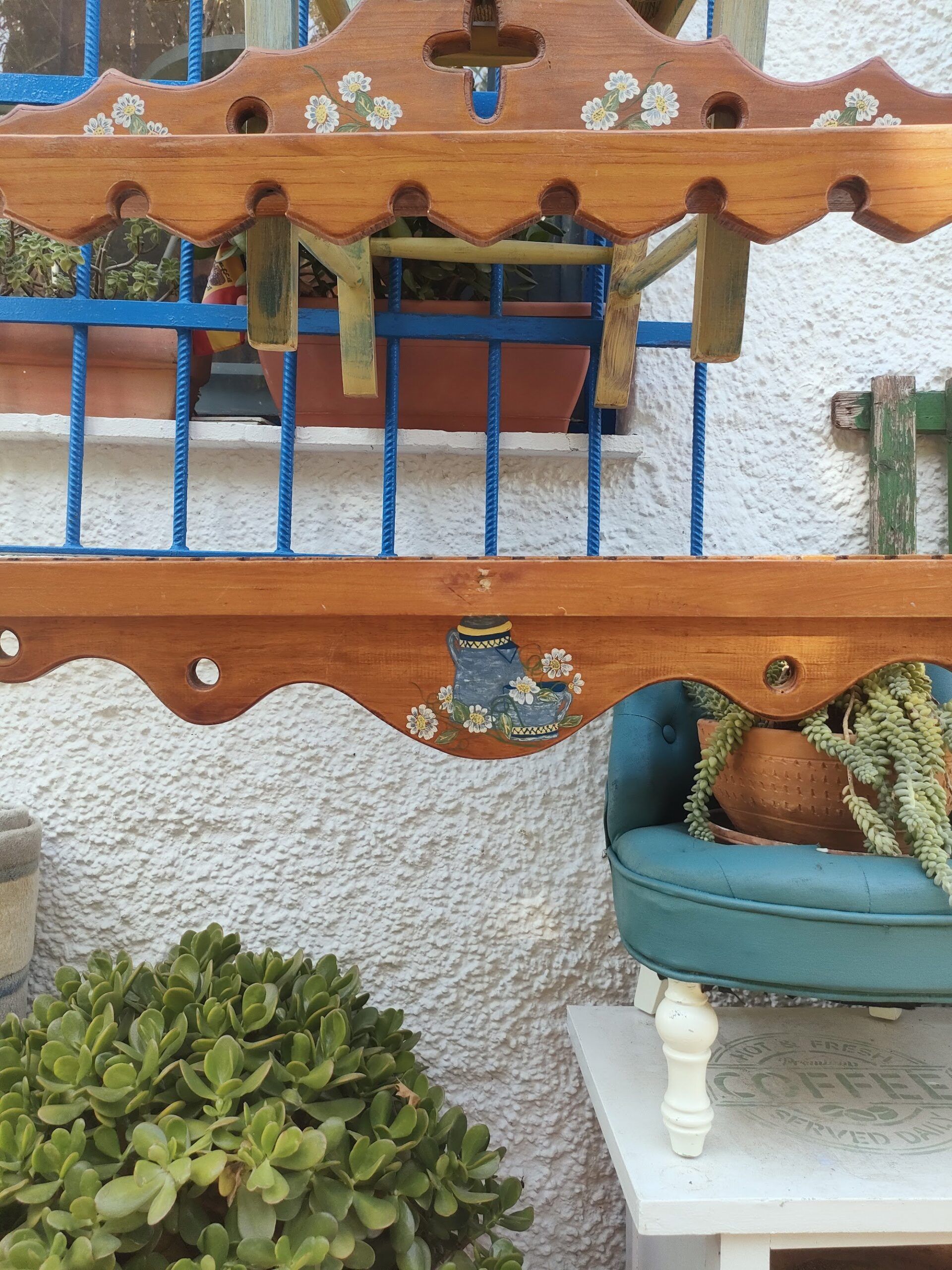 platero de madera vintage pintado a mano 4 platero de madera vintage pintado a mano - Imagen 4