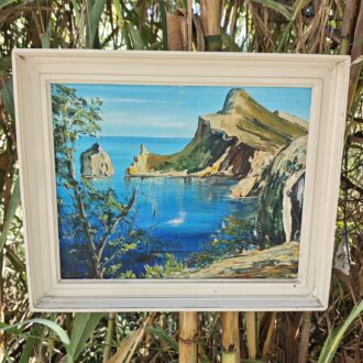 Original oil signed by Dalia, depicting a coastal landscape with cliff and calm sea. Impressionist style with textured brush strokes. Measurements: 49 × 40 cm.