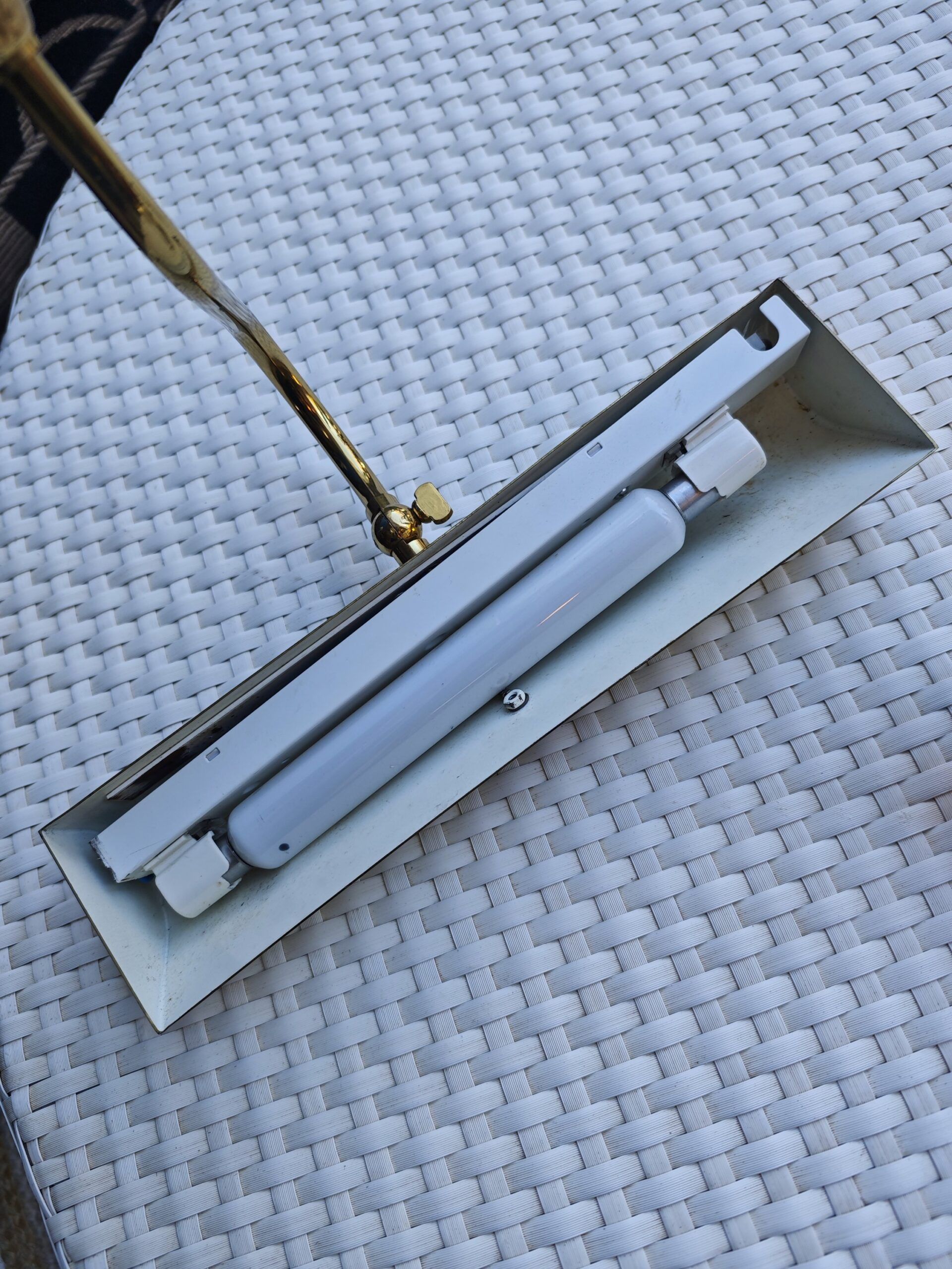 Apliques de Pared Vintage para Cuadros - Iluminación de Galería en Latón Dorado 6 Apliques de Pared Vintage para Cuadros - Iluminación de Galería en Latón Dorado - Imagen 6