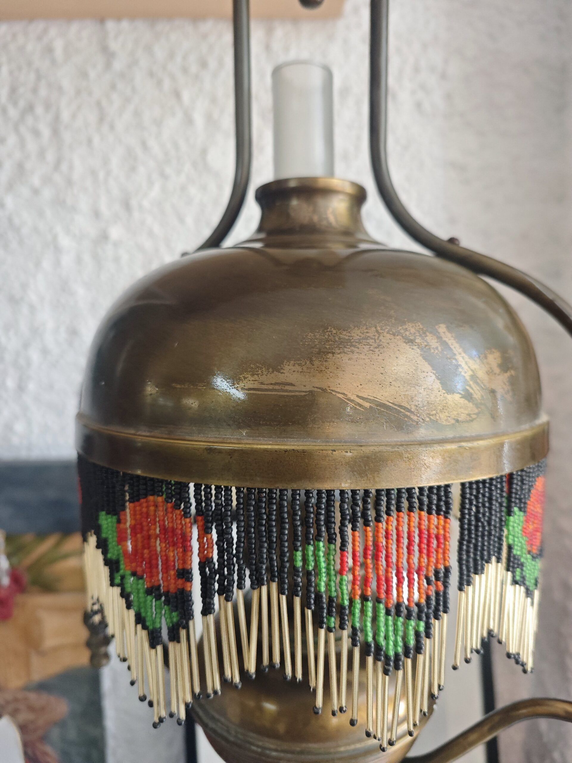 Lámpara de Techo Vintage en latón con Pantalla de Flecos de Cuentas y Flores 4 Lámpara de Techo Vintage en latón con Pantalla de Flecos de Cuentas y Flores - Imagen 4