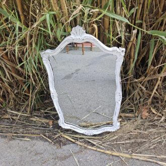 Espejo Antiguo Estilo Shabby Chic - Marco de Madera Tallada con Acabado Envejecido 13 1000471689 scaled