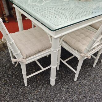 Mesa de Comedor Estilo Chippendale Blanca con 6 Sillas 15 1000478085