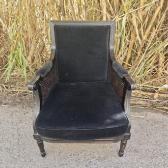 Butaca Luis XVI Vintage en Madera Negra y Terciopelo con Rejilla Lateral – foto 4