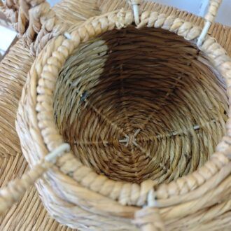 Huevera Artesanal de Enea en Forma de Gallina 8 1000493645