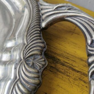 Bandeja Plateada Vintage con Asas – Estilo Neoclásico Grabado 9 1000471134