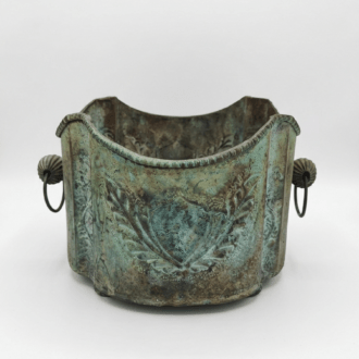 Macetero Antiguo de Meta