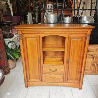 Mueble Aparador de Madera Estilo Rústico con Vitrina y Cajones 11 1000498401