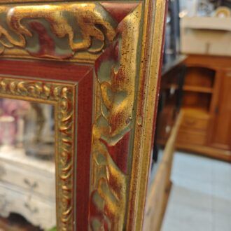 Espejo de Estilo Barroco con Marco Tallado en Dorado y Granate 9 1000499174