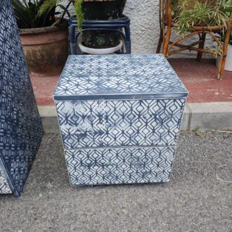 Conjunto de Dormitorio de Cómoda y Mesitas de Noche con Estampado Geométrico 12 1000503780