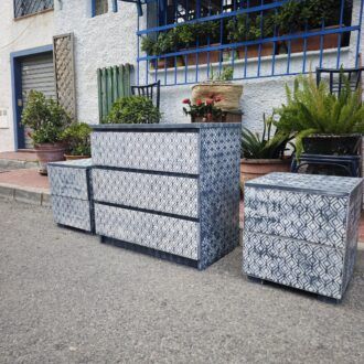 Conjunto de Dormitorio de Cómoda y Mesitas de Noche con Estampado Geométrico 13 1000503784