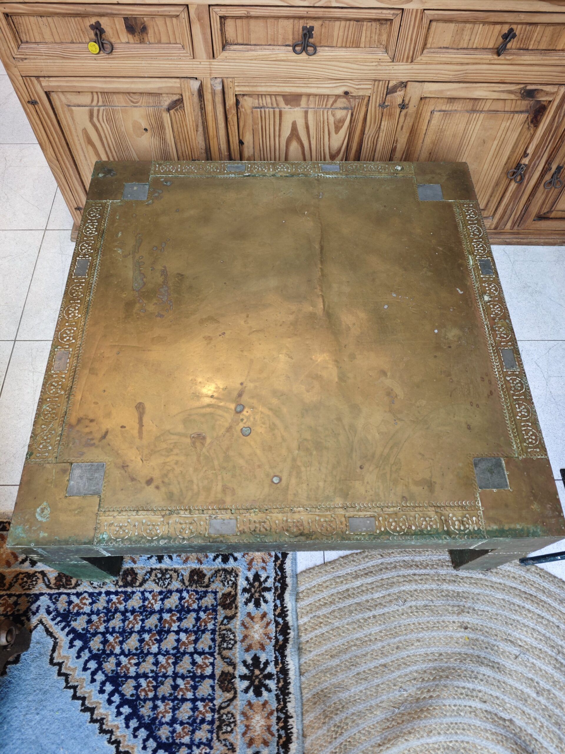 Mesa de Centro Rodolfo Dubarry Años 70 - Latón Firmada 5 Mesa de Centro Rodolfo Dubarry Años 70 - Latón Firmada - Imagen 5