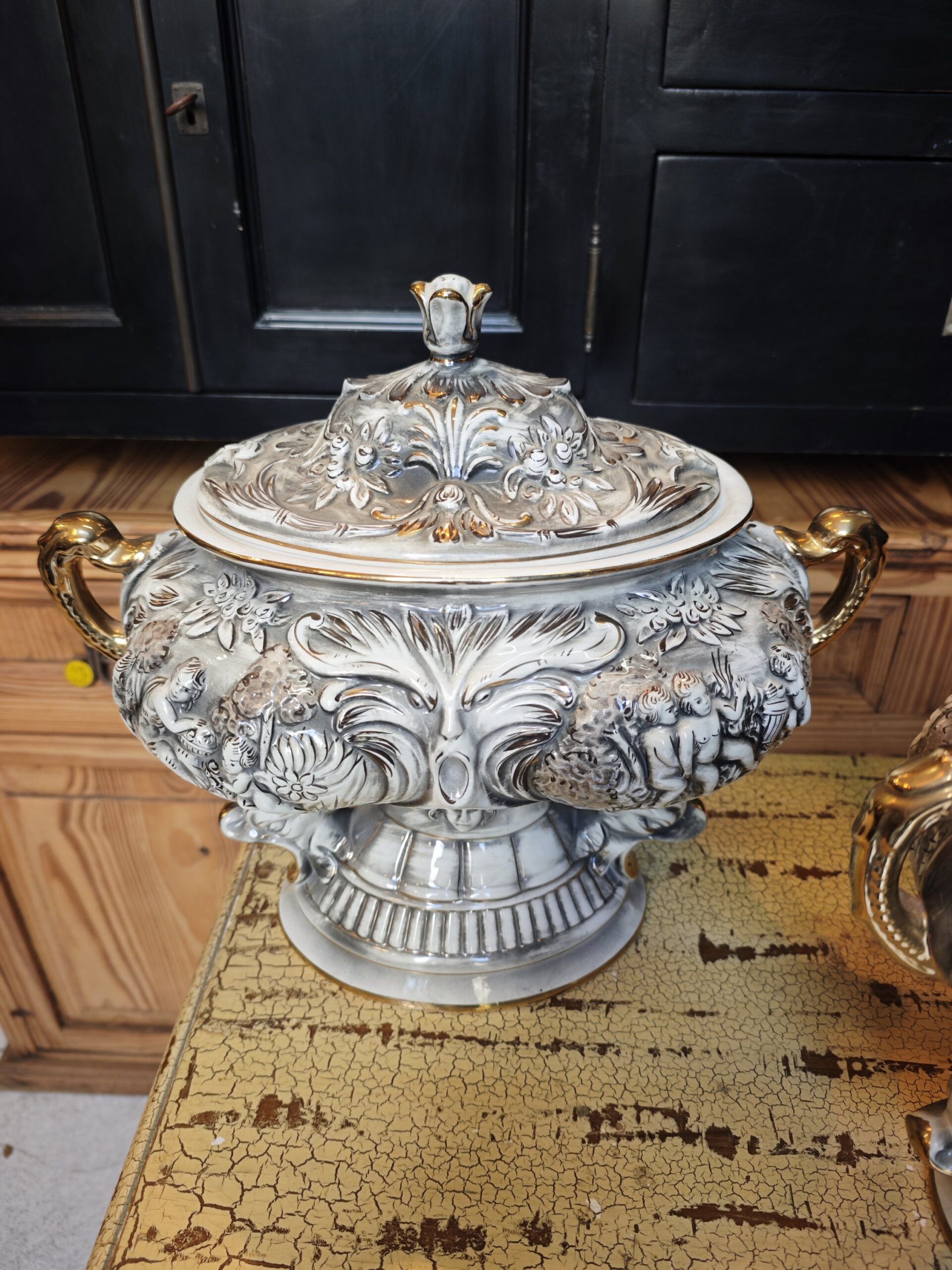 SPorcelain soup bowl Pereiras Valado2Image Sopera de Porcelana Pereiras Valado - Image 2