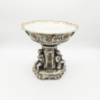 Centro de mesa decorativo portugués Pereiras Valado con querubines y detalles dorados