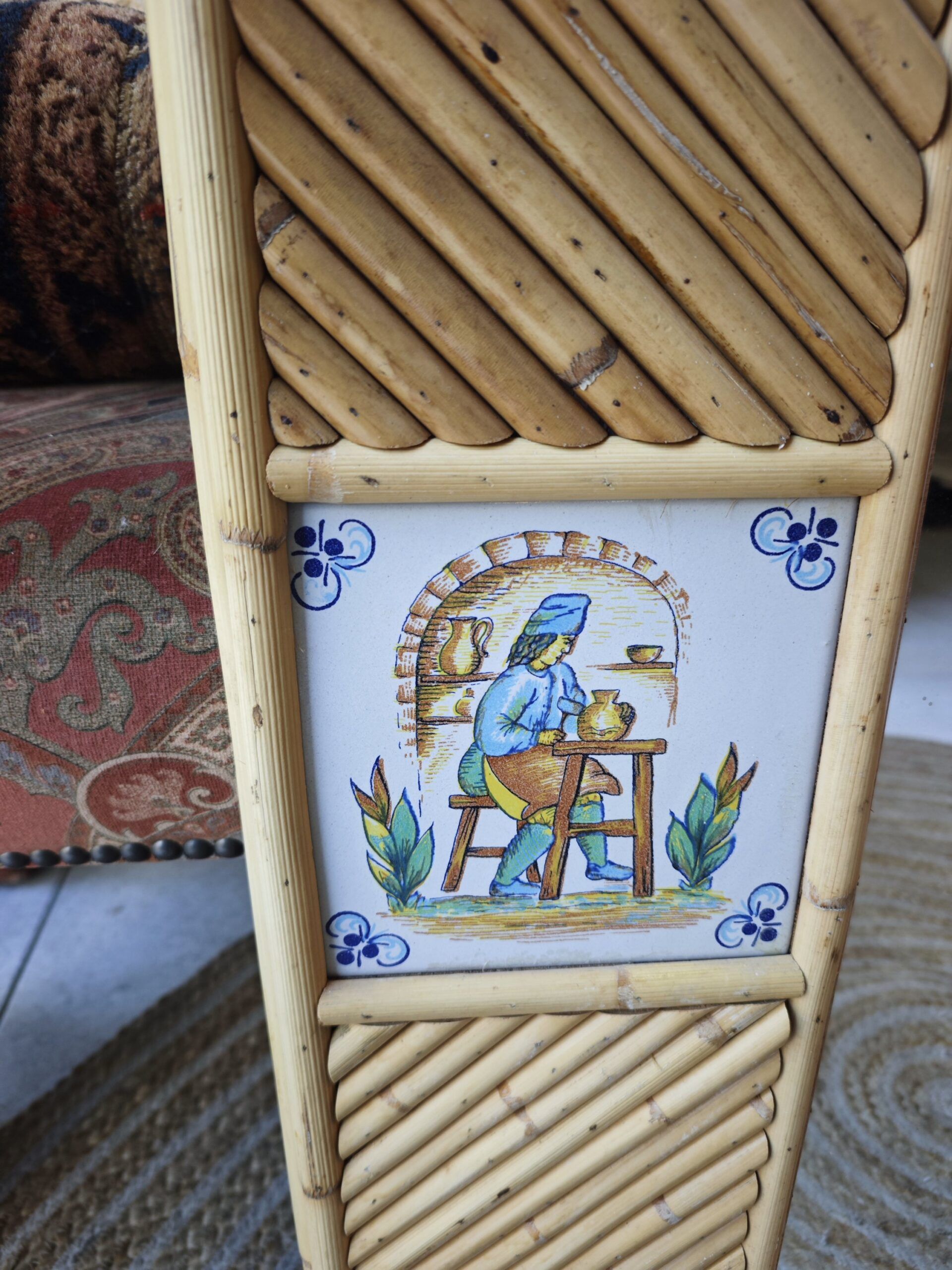 Espejo Vintage de Bambú y Ratán con Azulejos Cerámicos Pintados a Mano 4 Espejo Vintage de Bambú y Ratán con Azulejos Cerámicos Pintados a Mano - Imagen 4