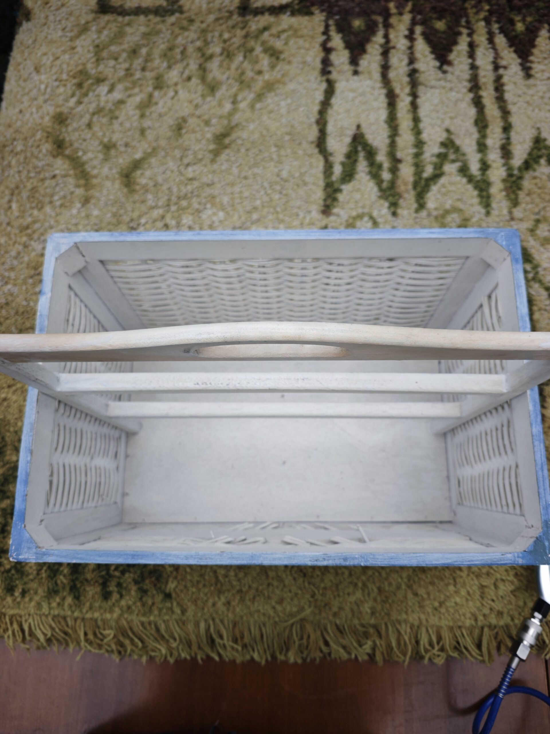 Cesta Revistero Vintage Estilo Marinero con Mimbre y Madera 4 Cesta Revistero Vintage Estilo Marinero con Mimbre y Madera - Imagen 4