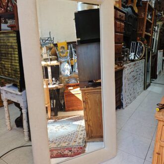 Espejo Tapizado de Gran Formato – Minimalismo Textil y Elegancia Premium 12 1000519883