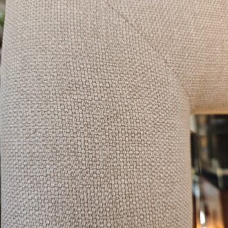 Espejo Tapizado de Gran Formato – Minimalismo Textil y Elegancia Premium 13 1000519885 1